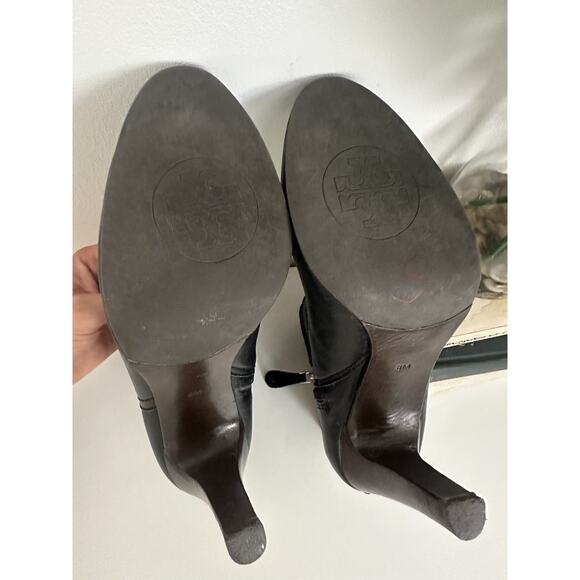 Tory Burch Size 8 Black Leather Ankle Boots Booties - Picture 5 of 6